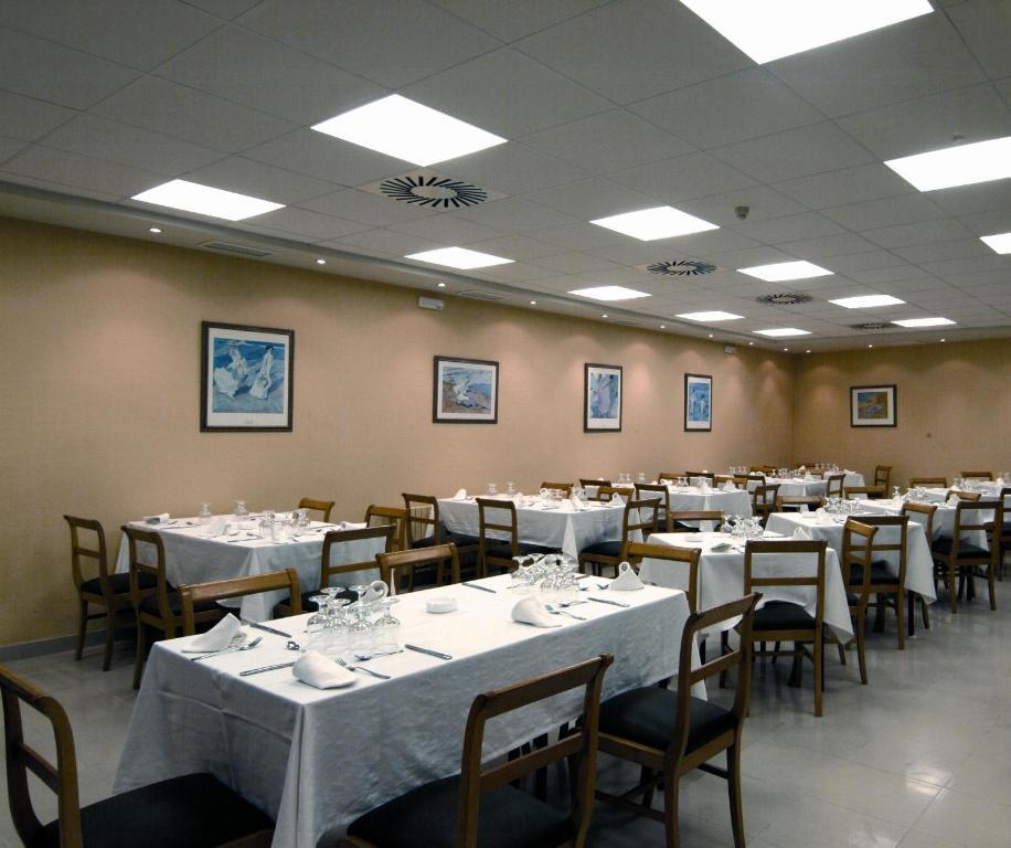 Hotel Chane La Puebla De Alfinden ภายนอก รูปภาพ
